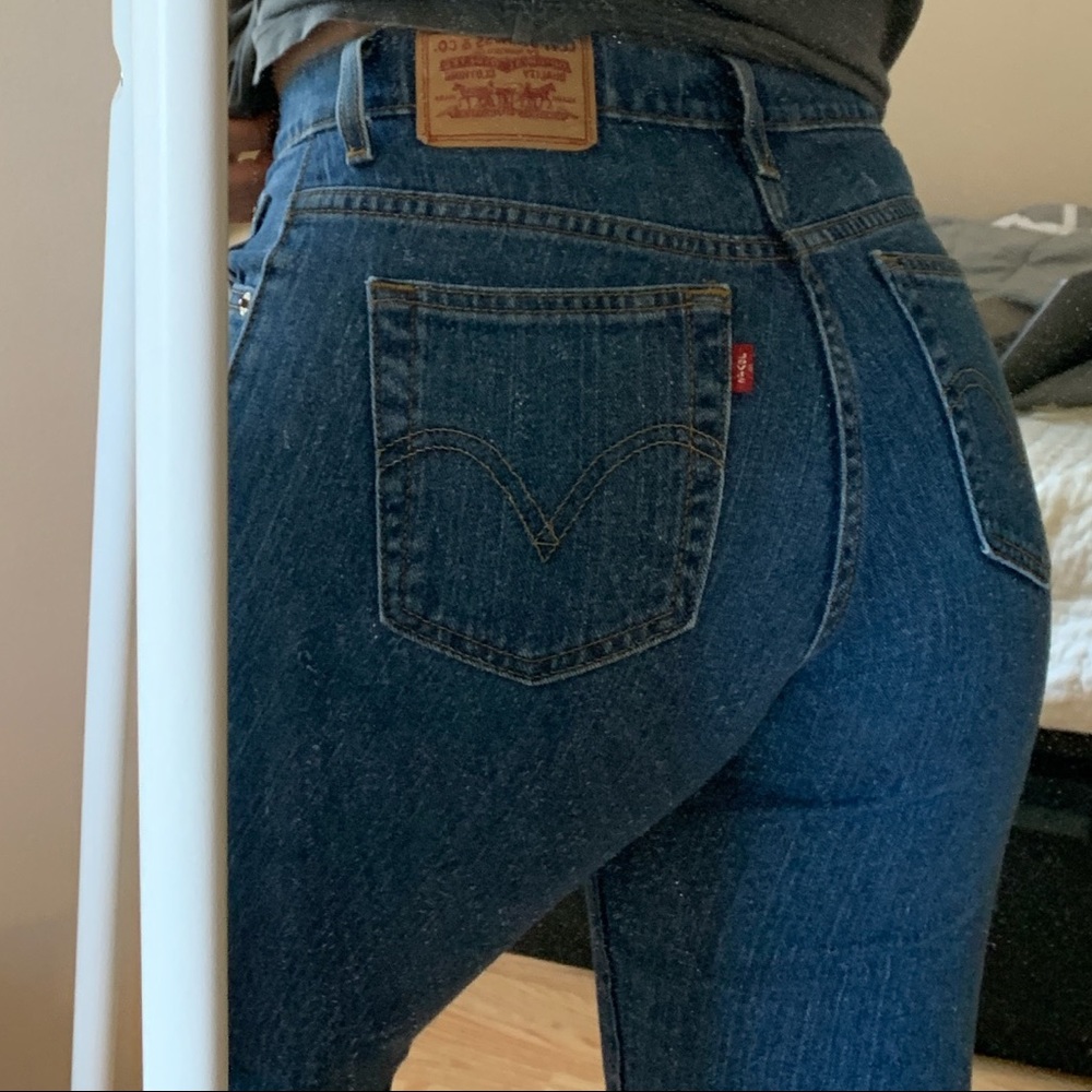 LEVI’S VINTAGE JEANS & SHORTS 👖💙 - Picture 7 of 11